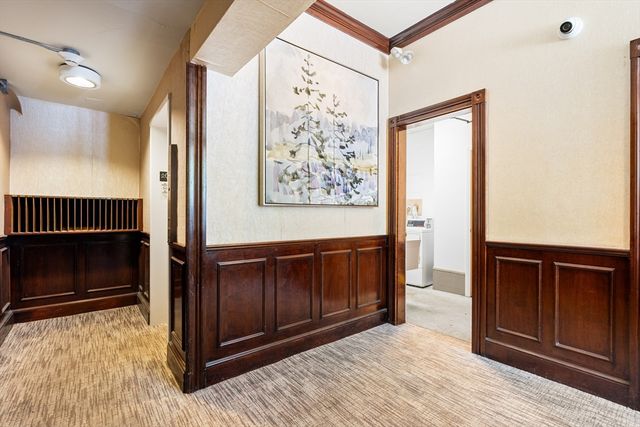 1691 Cambridge St 33, Cambridge, MA 02138