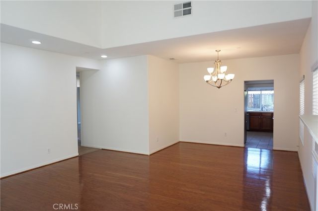 11855 Birch Grove, Sylmar, CA 91342