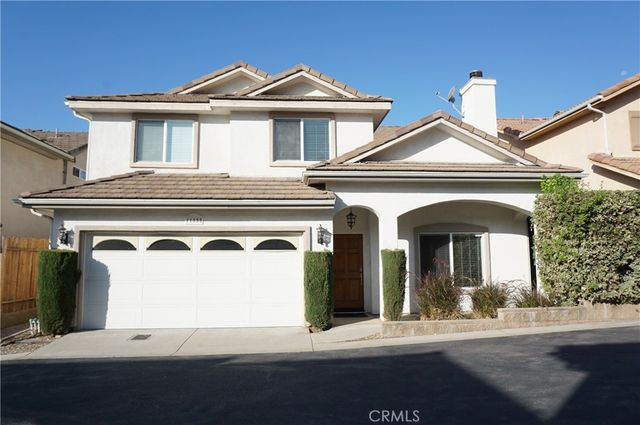 11855 Birch Grove, Sylmar, CA 91342