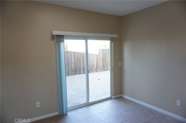 11855 Birch Grove, Sylmar, CA 91342
