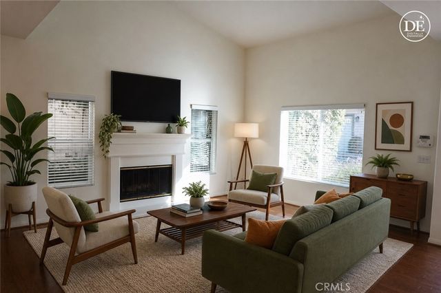 11855 Birch Grove, Sylmar, CA 91342