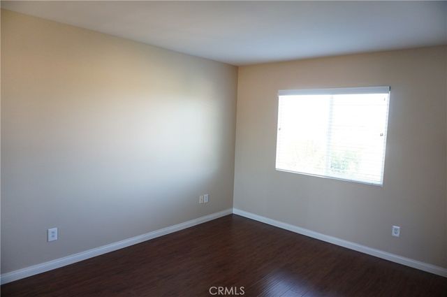 11855 Birch Grove, Sylmar, CA 91342
