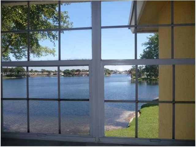 2061 NW 96th Ter 12P, Pembroke Pines, FL 33024