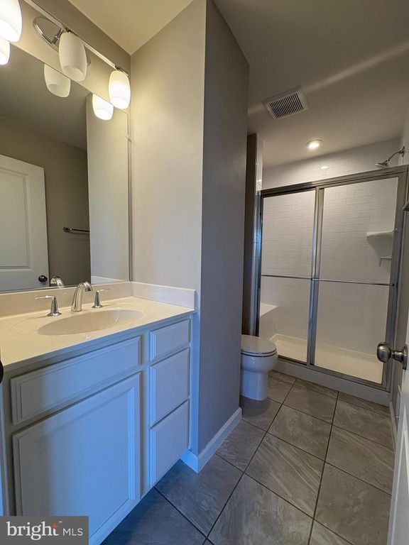Image 17 of property listing at 43767 WINTERBERRY WAY, California, MD 20619