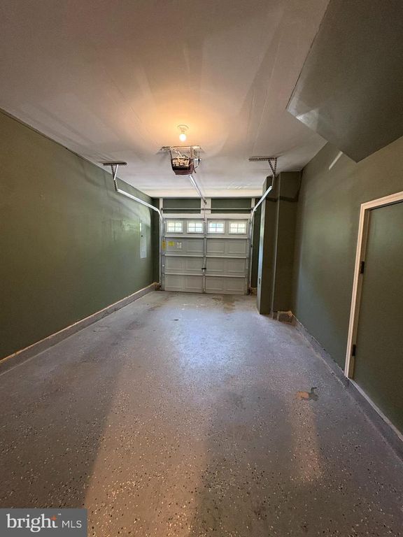 Image 31 of property listing at 43767 WINTERBERRY WAY, California, MD 20619