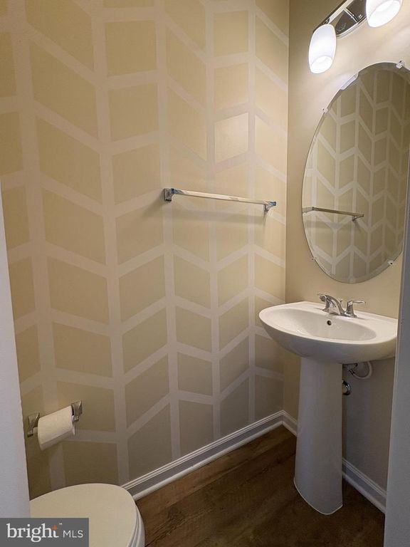 Image 7 of property listing at 43767 WINTERBERRY WAY, California, MD 20619