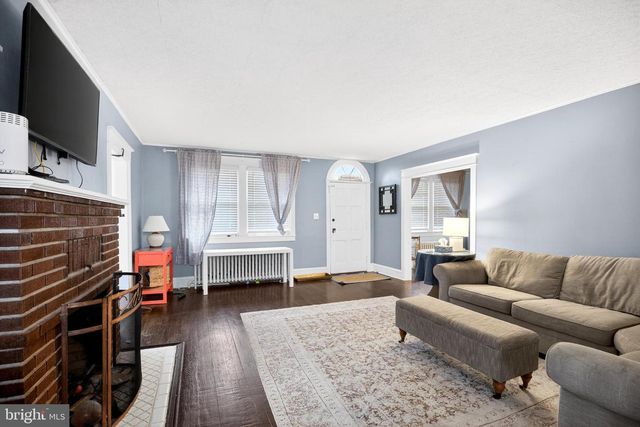 5 CLEVELAND AVE, Wilmington, DE 19803