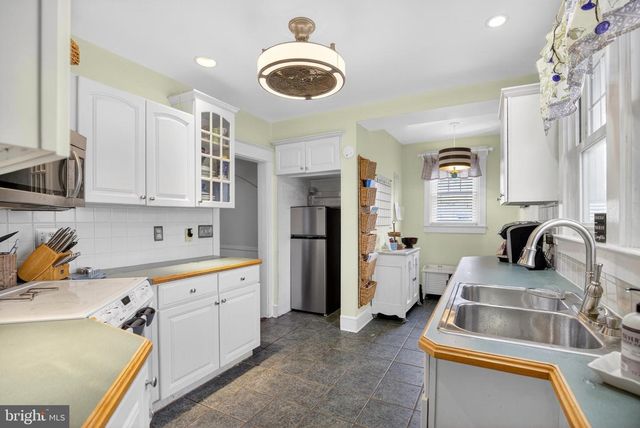 5 CLEVELAND AVE, Wilmington, DE 19803