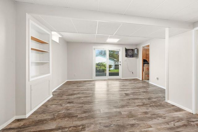 2475 Cedar Avenue, White Bear Lake, MN 55110