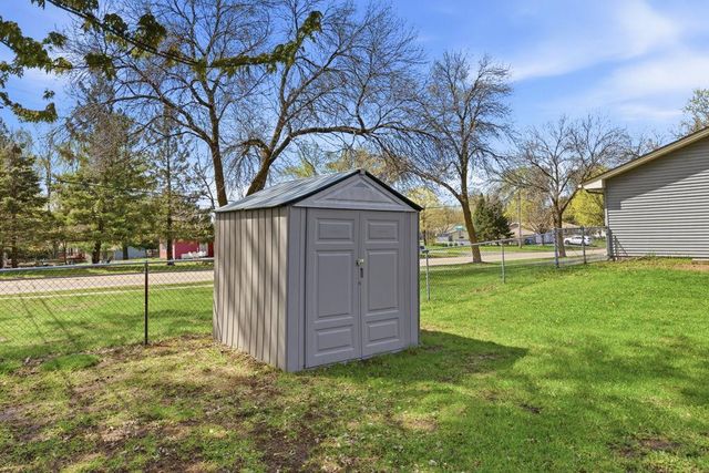 2475 Cedar Avenue, White Bear Lake, MN 55110