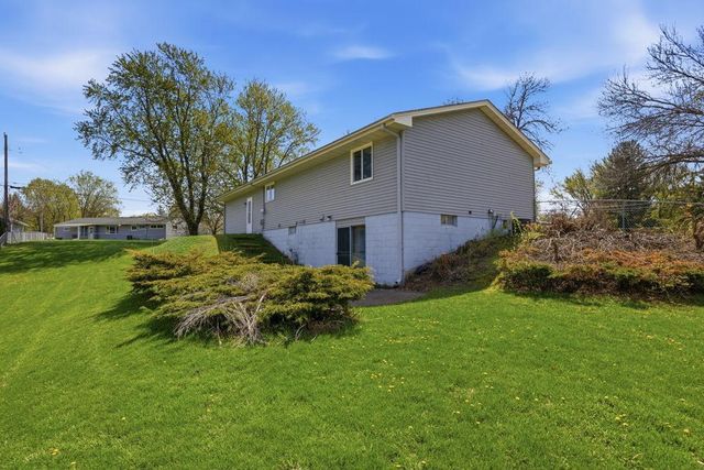 2475 Cedar Avenue, White Bear Lake, MN 55110