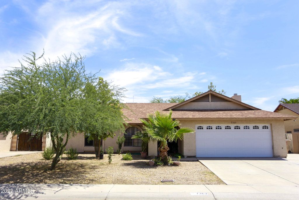 7363 W MEDLOCK Drive, Glendale, AZ 85303 — exterior