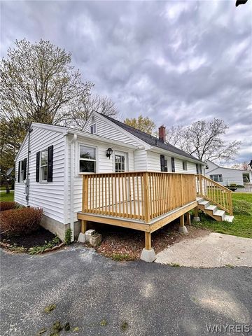 171 South Blossom Road, Elma, NY 14059