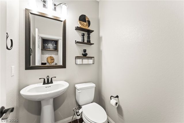 1938 Karner Blue Avenue, North Las Vegas, NV 89031