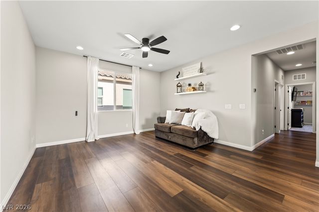 1938 Karner Blue Avenue, North Las Vegas, NV 89031