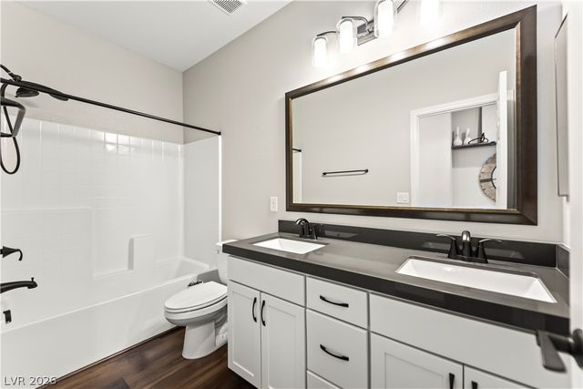 1938 Karner Blue Avenue, North Las Vegas, NV 89031