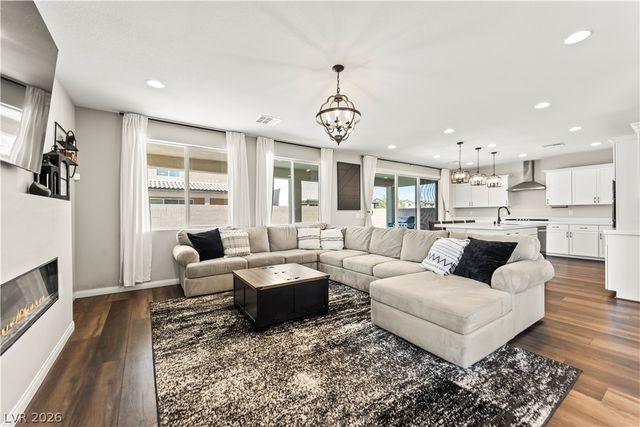 1938 Karner Blue Avenue, North Las Vegas, NV 89031