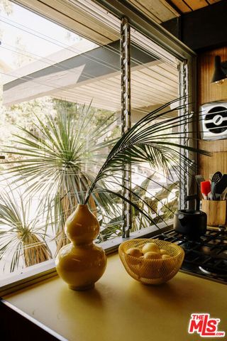 3319 Tareco Drive, Los Angeles, CA 90068