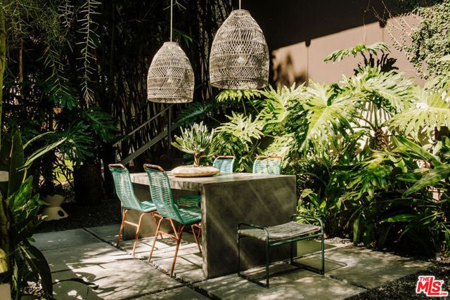 3319 Tareco Drive, Los Angeles, CA 90068