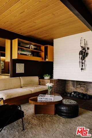 3319 Tareco Drive, Los Angeles, CA 90068