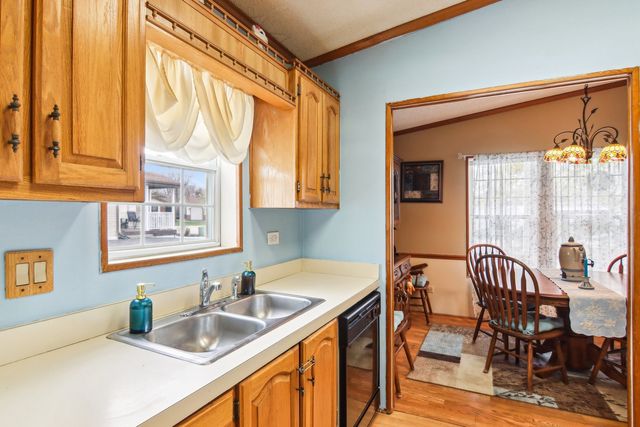 4 Furlong Court, Grayslake, IL 60030