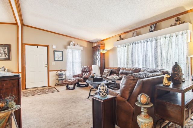 4 Furlong Court, Grayslake, IL 60030