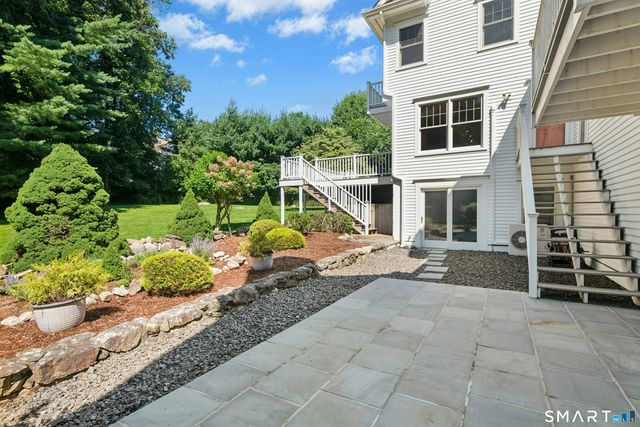 10 Fernwood Road, Westport, CT 06880