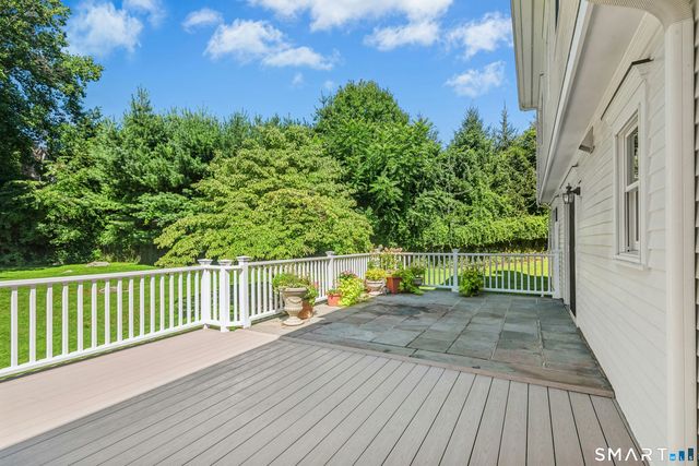 10 Fernwood Road, Westport, CT 06880