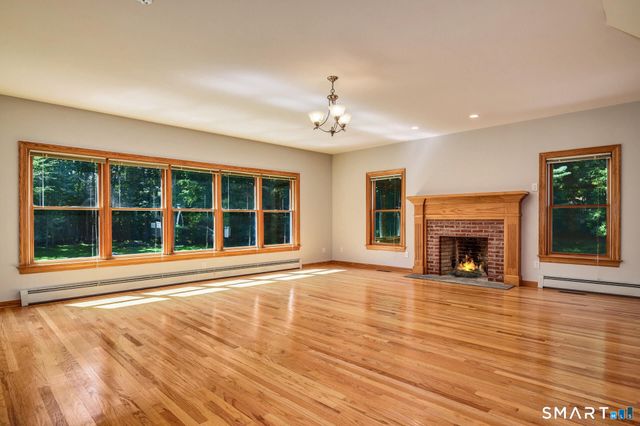 10 Fernwood Road, Westport, CT 06880