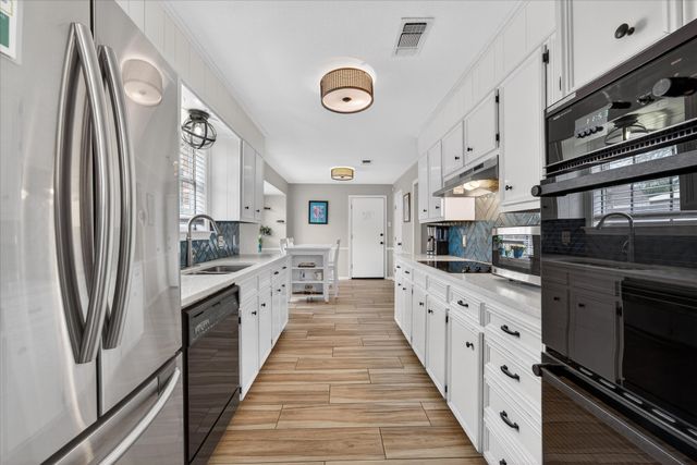 3313 Cliffdale Drive, Waco, TX 76708