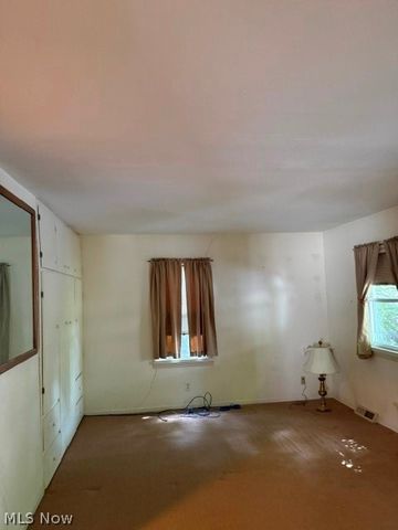 2486 8th Street, Cuyahoga Falls, OH 44221
