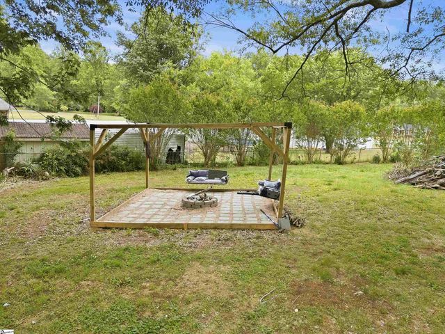 116 Winston Way, Easley, SC 29640