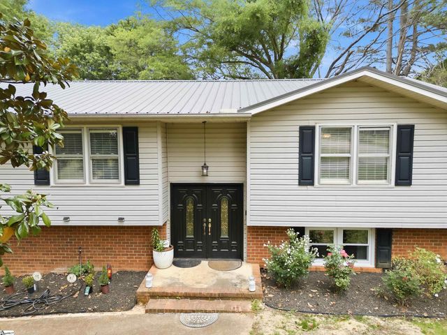 116 Winston Way, Easley, SC 29640