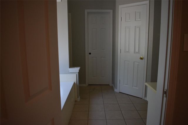 4214 Creek Ridge Lane, Missouri City, TX 77459