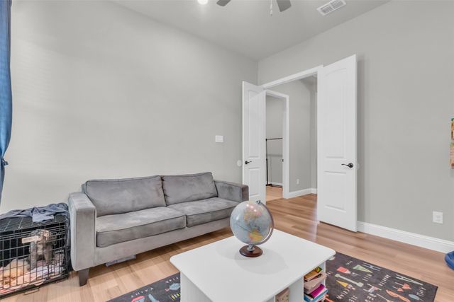 2105 Chapman Lane, Little Elm, TX 75068