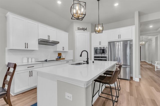 2105 Chapman Lane, Little Elm, TX 75068