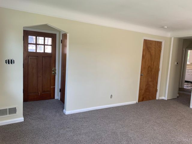 3608 Robb Avenue, Cheviot, OH 45211