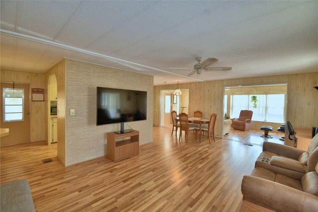 4063 ROLLING OAKS DRIVE, Winter Haven, FL 33880