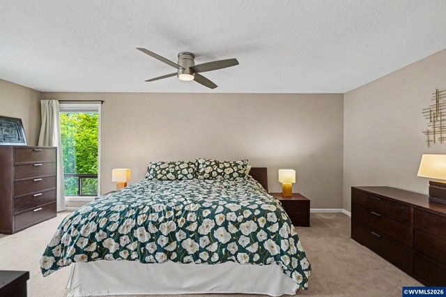1939 Brightwood Ct S, Salem, OR 97302