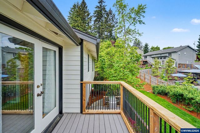 1939 Brightwood Ct S, Salem, OR 97302