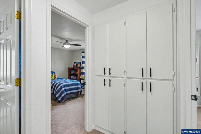 1939 Brightwood Ct S, Salem, OR 97302