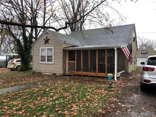 811 Evergreen Street, St James, MO 65559