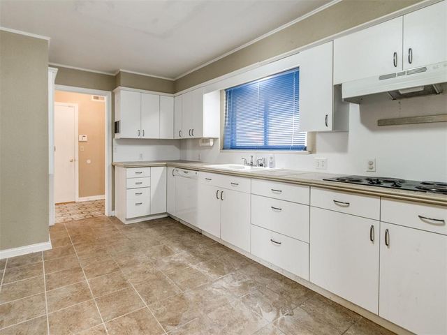 3016 NW 70th Street, Oklahoma City, OK 73116