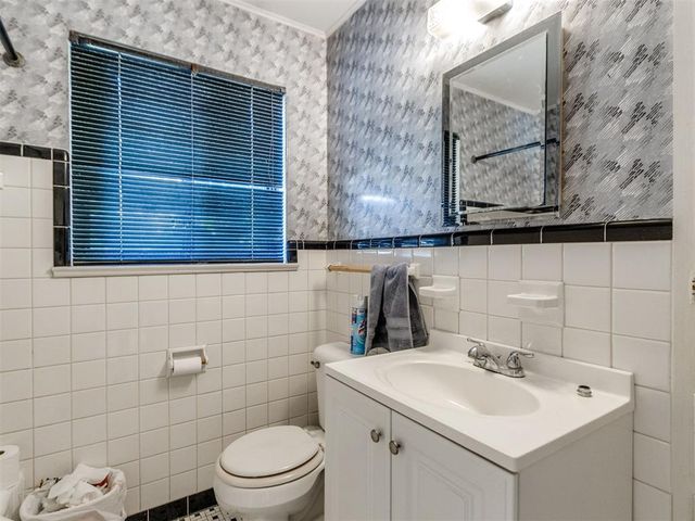 3016 NW 70th Street, Oklahoma City, OK 73116