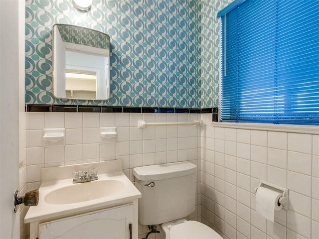 3016 NW 70th Street, Oklahoma City, OK 73116