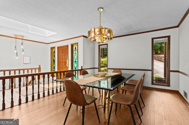 4309 Highland View NE, Roswell, GA 30075