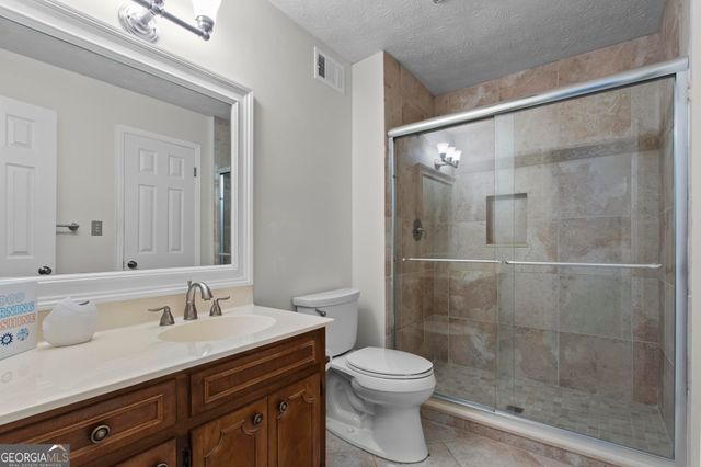 4309 Highland View NE, Roswell, GA 30075