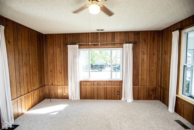 527 N Arthur Street, Rushville, IN 46173