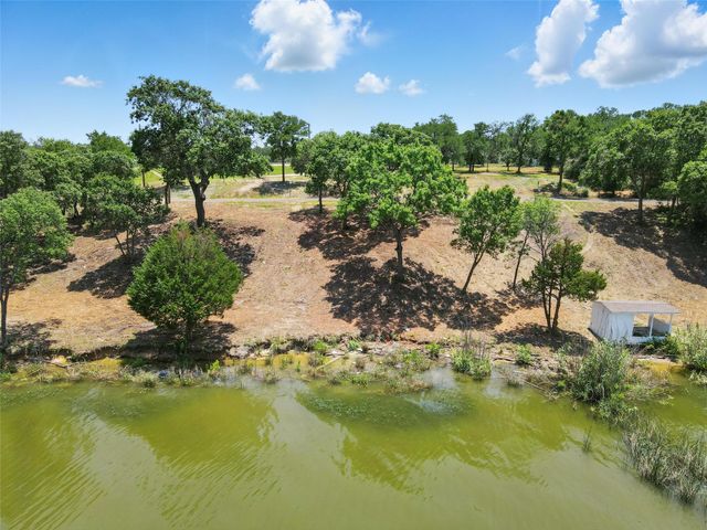 8505 Heron Drive, Fort Worth, TX 76108