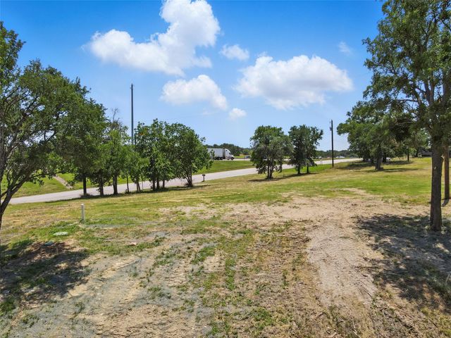 8505 Heron Drive, Fort Worth, TX 76108